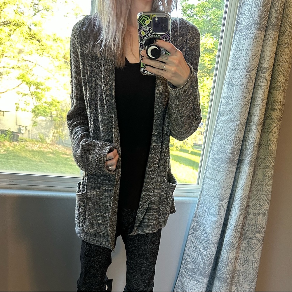 Forever 21 oversized slouchy cardigan sweater - grey
